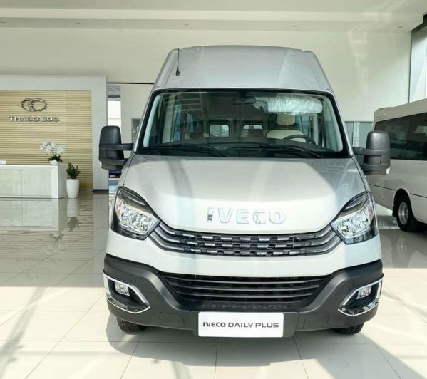 Thuê Xe 19 Chỗ Đi Thái Lan – Hành Trình Khám Phá Xuyên Biên Giới Cùng Huy Đạt